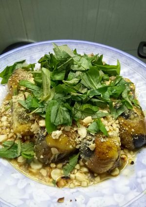 Hình của món Vịt lộn xào me.