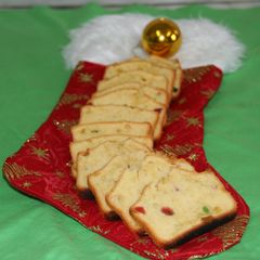 A picture of Christmas Fruit Cake.