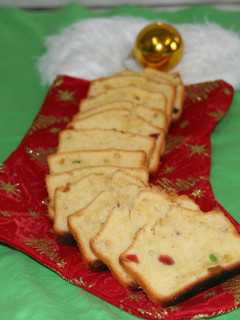 A picture of Christmas Fruit Cake.