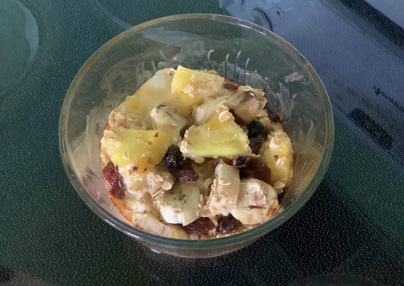 Baked oatmeal (pineapple and banana)
