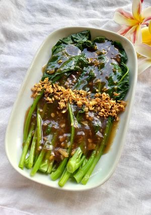 Foto resep Kailan cah bawang putih ala resto