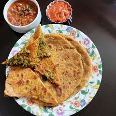 A picture of Broccoli Paratha.