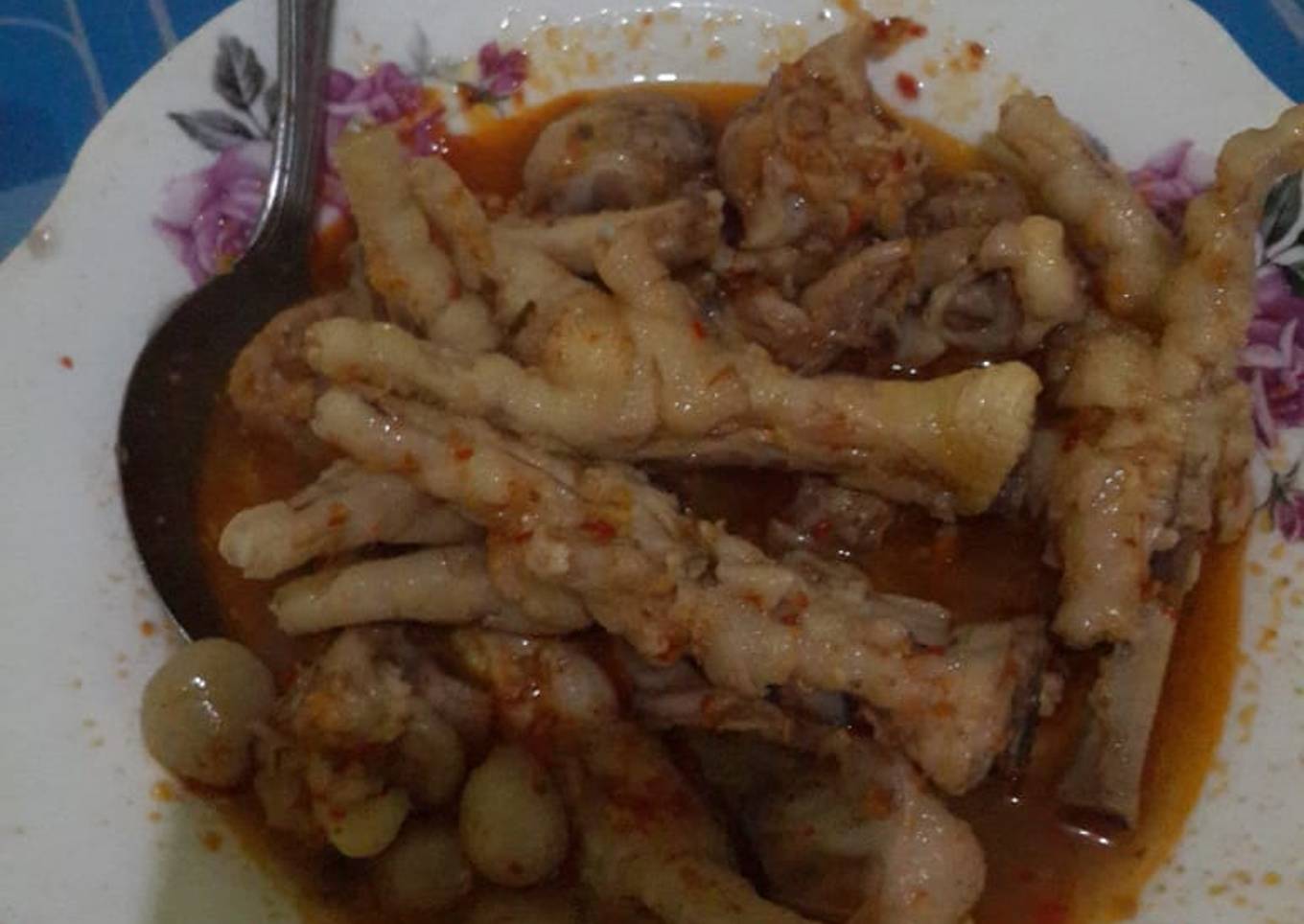 Seblak ceker,tulang