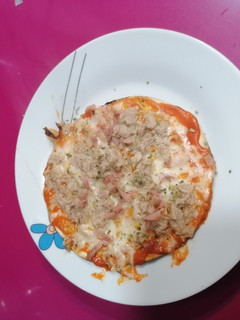Una foto de Pizza de tortita de trigo ideal para los pequeños de la casa