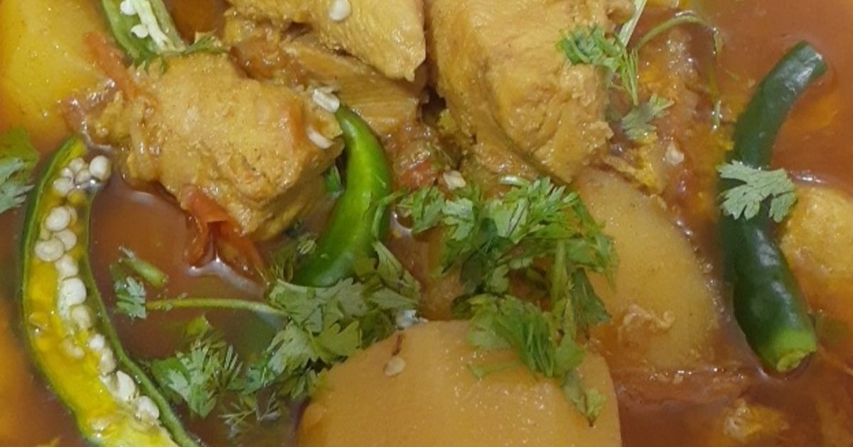 Chicken Aloo Recipe by Rashida Minhaj - Cookpad