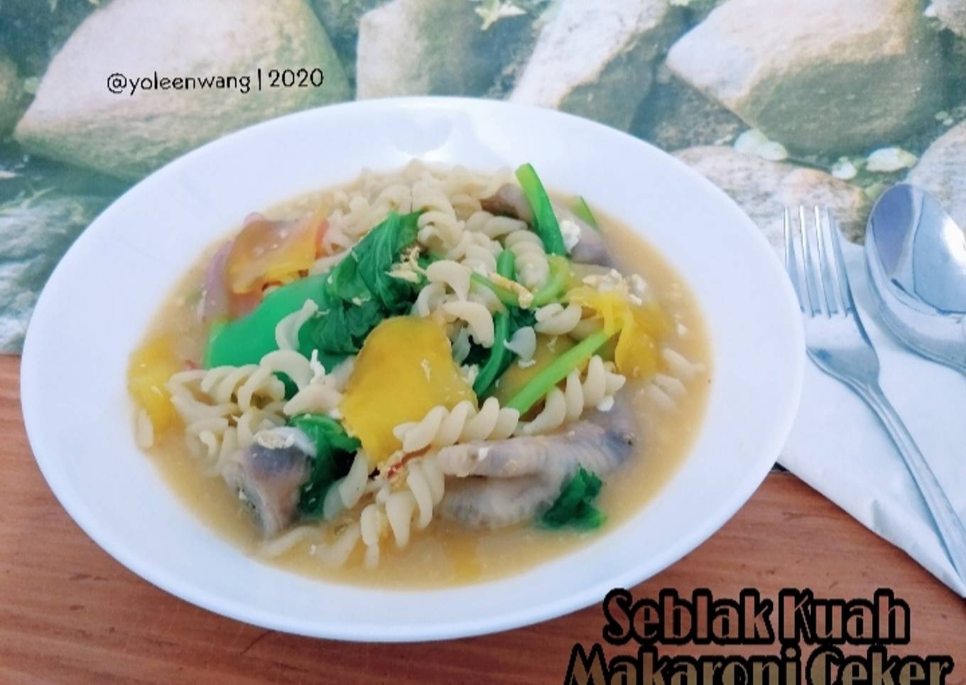 Seblak Kuah Makaroni Ceker