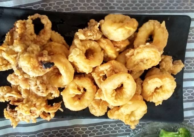 Calamari (cumi goreng tepung)