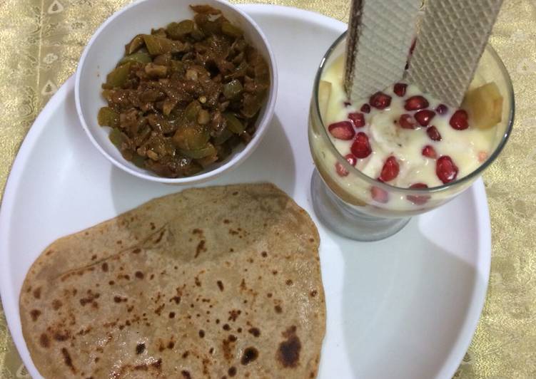 Recipe of Quick Mushroom masala with paratha and layered fruit custard