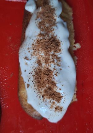 A picture of Keto Pizza Eclair.