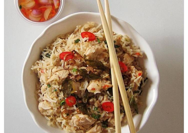 Recipe of Favorite Thai chicken & basil fried rice