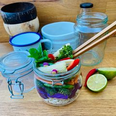 A picture of Homemade Pot Noodle or Cup-a-Soup 🌱💚.