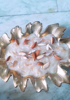 मीठी सेवई (meethi sewai recipe in Hindi) रेसिपी मुख्य फोटो