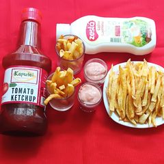 A picture of Mayochup French Fries.