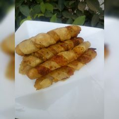 A picture of Sweet potato curl rolls.