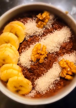 Una foto de Avena calentita de chocolate (gachas de avena)