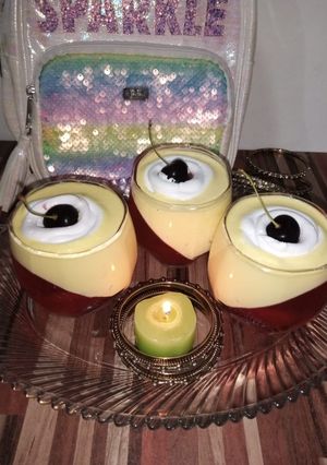 A picture of Pineapple Cheesecake jello.