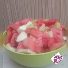 A picture of Apple and watermelon.