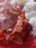 Aletas y tentáculos 🐙 con arroz 🥘🍅😋