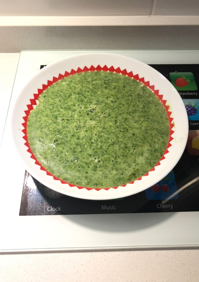 Una foto de Crema de Espinacas Robot Quigg