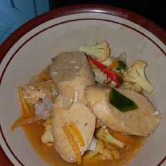 รูปของ Rolade Tahu Kol Asam Manis
