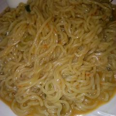 A picture of Noodles jollof.