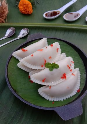 ভাপা পুলি (বbhapa puli recipe in Bengali) রেসিপির প্রধান ছবি