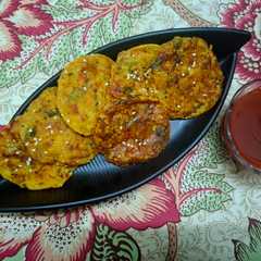 A picture of Leftover Rice and Dal Pancakes or Chila.