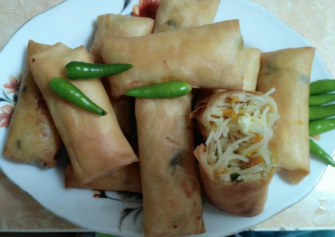 Resep Lumpia Goreng Isi Bihun Oleh Tatie P Sugara Cookpad