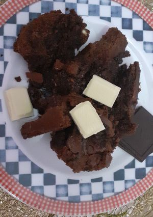 A picture of Chocolate brownies.