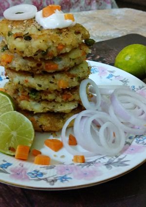 A picture of Healthy Daliya Patties in less oil.