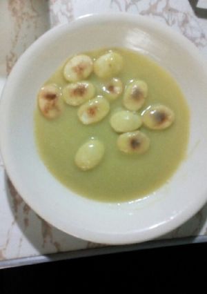 Una foto de Crema de calabaza y chayote 😍