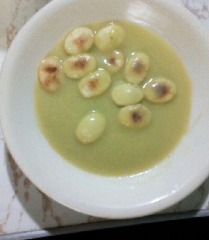 Una foto de Crema de calabaza y chayote 😍