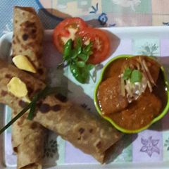A picture of Besan potato gravy.