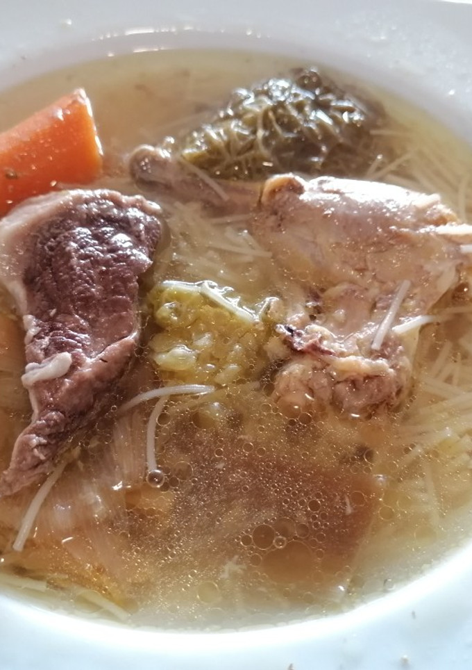 Una foto de 179. Caldo de verduras y carne / Cocción lenta