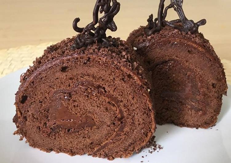 Double Chocolate Roll Cake