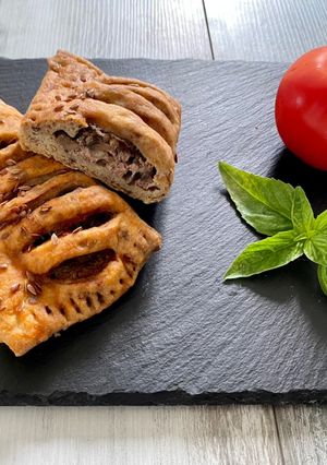 Rácsos gombás-májas táska recept fotója
