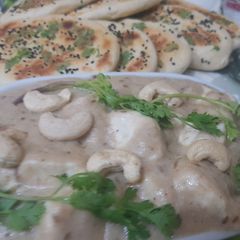 A picture of Lajawab White Gravy Khoya Paneer wth Kulcha Recipe I Khoya Paneer wth Kulcha Recipe.