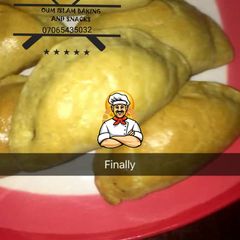 A picture of Yummy meatpie.