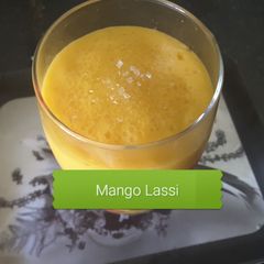 A picture of Mango Lassi.