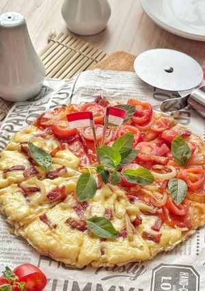 Foto resep Pizza Singkong Merah Putih dengan Teflon