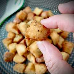 Foto di Croutons al romero