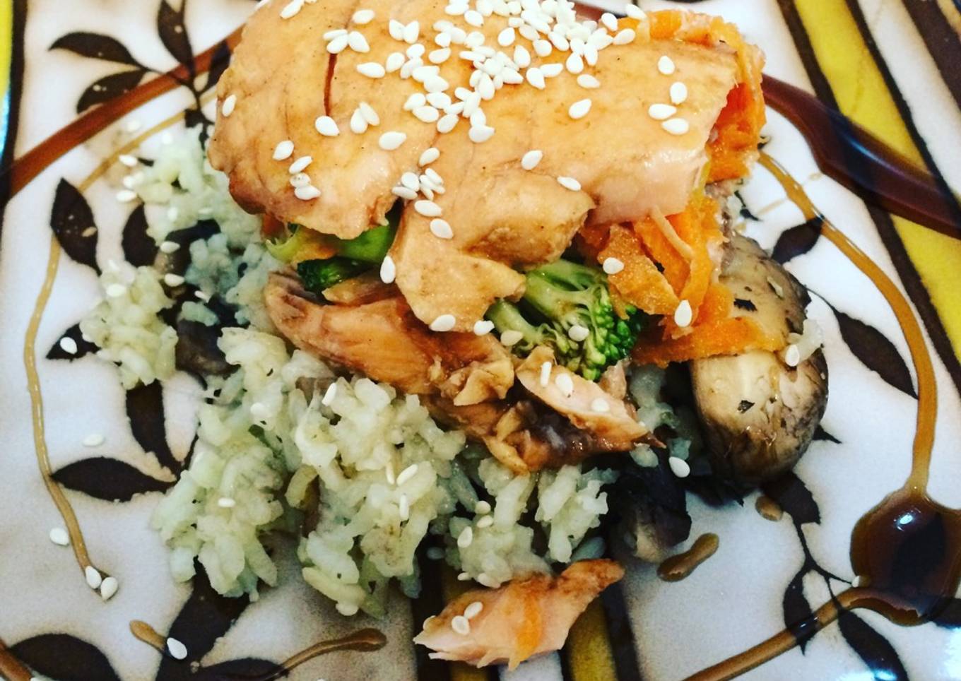 Salmón relleno de vegetales a la naranja