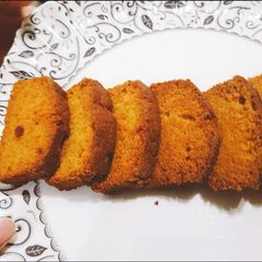 A picture of Cake Rusk.