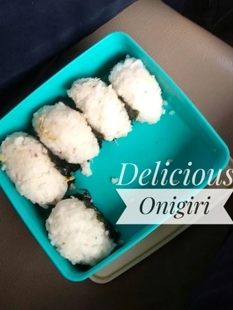 Cara Gampang Membikin Resep  Onigiri simple&amp;cepat yang Bisa Manjain Lidah, Lezat Sekali