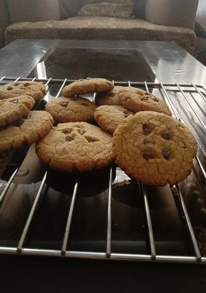 A picture of Chocolate chip cookies 🍪.