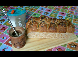 Una foto de Pan de molde con harina integral, avena y salvado de trigo🌺
