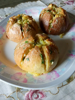 Foto resep Korean Garlic Cream Cheese Bread