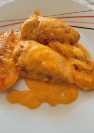 Una foto de Pimientos rellenos de merluza y rape