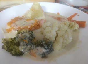 Una foto de Bagna cauda para 3 personas