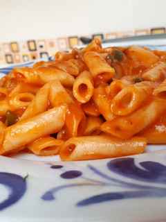 Una foto de Macarrones con verduras